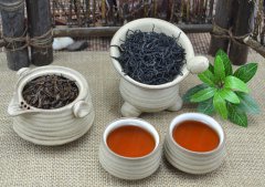 红茶（正山小种）-285元/杯